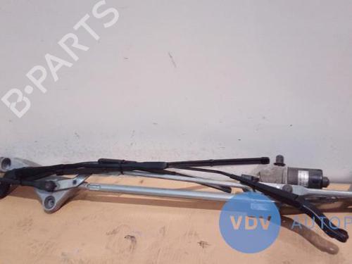 Used Front wipers mechanism MERCEDES-BENZ A-CLASS (W169) A 180 CDI (169.007, 169.307) (109 hp) 25944911