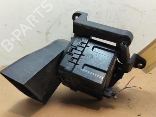 speaker-mercedes-benz-cla-c118-2019-38816744 main image