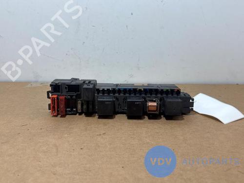 Fuse box MERCEDES-BENZ S-CLASS (W220, V220) S 280 (220.063, 220.163) | BP27395121E1