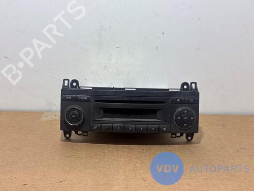 Used Radio MERCEDES-BENZ B-CLASS Sports Tourer (W245) B 150 (245.231) (95 hp) 27511682