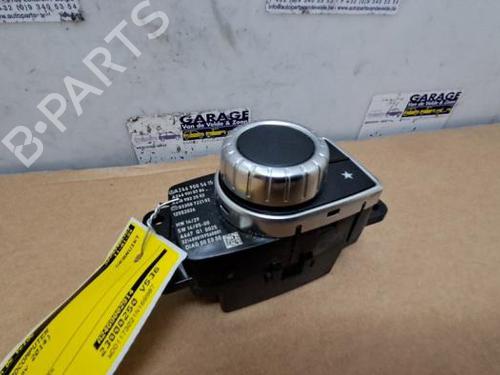electronic-module-mercedes-benz-cla-coupe-c117-2013-2014-2015-2016-2017-2018-2019-38843061 main image