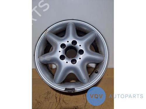 Used Rim MERCEDES-BENZ C-CLASS (W203) C 180 Kompressor (203.046) (143 hp) 25970347
