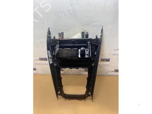 Middle console MERCEDES-BENZ A-CLASS (W176) A 180 (176.042) | BP38845398I22 - Image 4