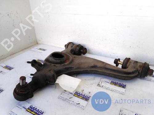 Used Left front suspension arm MERCEDES-BENZ 124 Saloon (W124) 200 E (124.021) (118 hp) 25942557