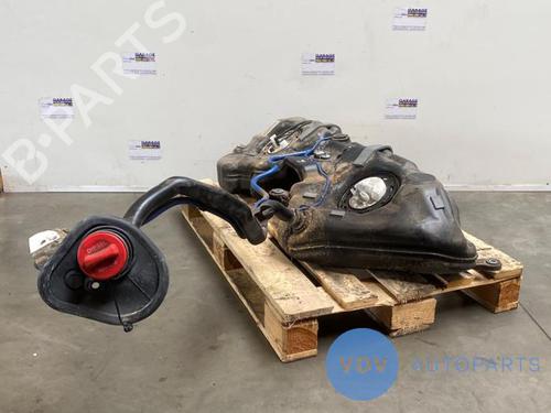 Used Fuel tank MERCEDES-BENZ GLK-CLASS (X204) 220 CDI (204.902) (170 hp) 25953023