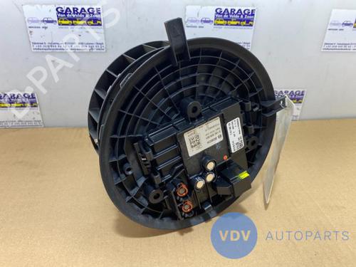 Heater blower motor MERCEDES-BENZ C-CLASS (W205) C 200 d (205.007) | BP25950987M62 