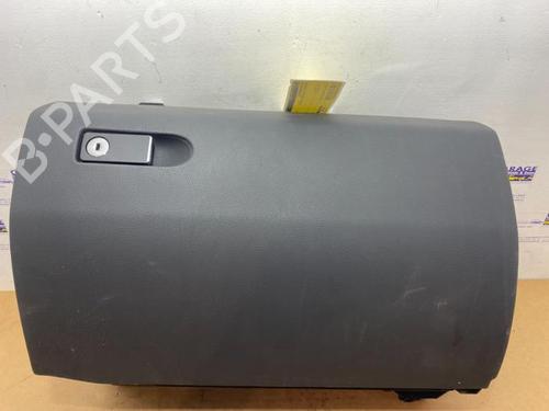 Used Glove box Glove box 38848824 38848824