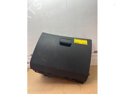 Used Glove box Glove box MERCEDES-BENZ GLA-CLASS (X156) GLA 180 (156.942) (122 hp) 38849285 38849285