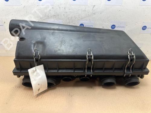 Used Air filter box Air filter box MERCEDES-BENZ 124 Saloon (W124) 260 E 4-matic (124.226) (160 hp) 38836247 38836247