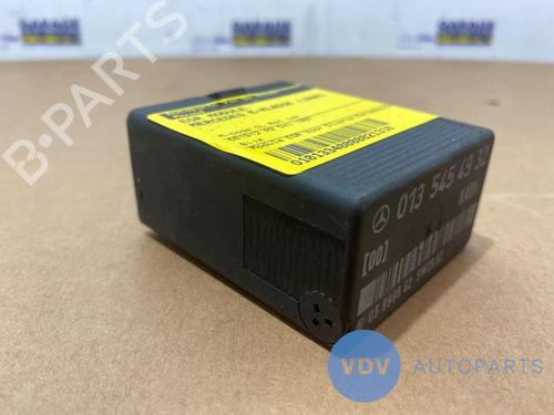 Used Electronic sensor MERCEDES-BENZ 124 Saloon (W124) 200 D (124.120) (75 hp) 25946651