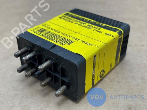 Used Electronic sensor MERCEDES-BENZ 124 Saloon (W124) 250 D (124.125) (94 hp) 29930383