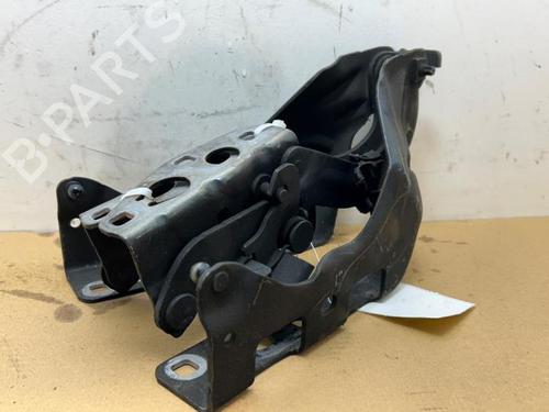 hingedoor-check-strap-mercedes-benz-e-class-w213-2016-38816520 main image