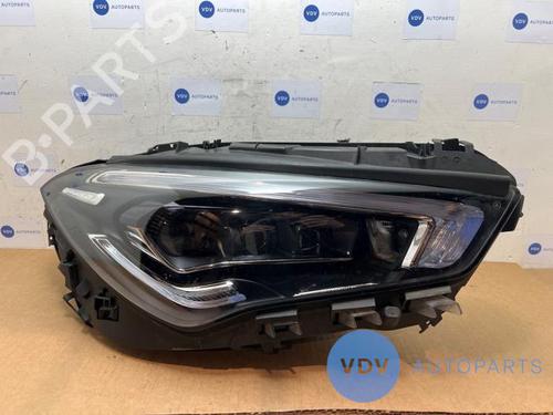 Used Right headlight MERCEDES-BENZ CLA (C118) AMG CLA 45 S 4-Matic+ (118.354) (421 hp) 25969115