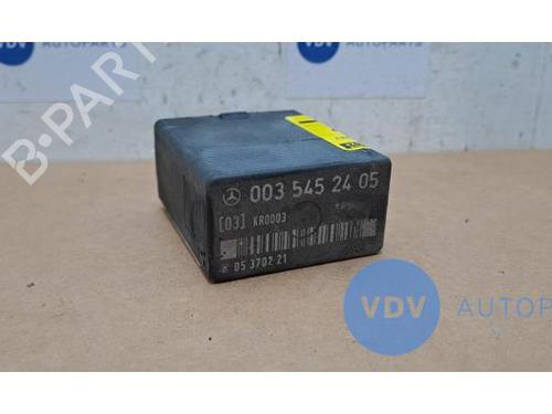 Used Electronic sensor MERCEDES-BENZ E-CLASS (W210) E 200 CDI (210.007) (116 hp) 25964854