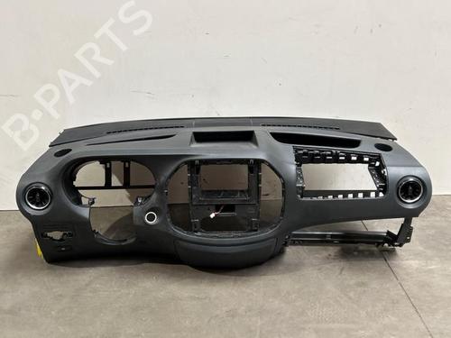 dashboard-mercedes-benz-vito-van-w447-2014-38821751 main image