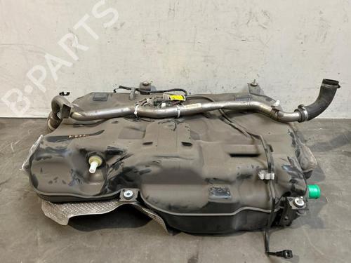 Benzintank Benzintank 38819596 38819596