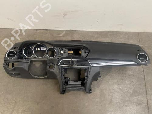 dashboard-mercedes-benz-c-class-t-model-s204-2007-2008-2009-2010-2011-2012-2013-2014-38826132 main image