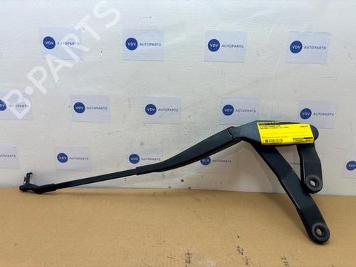 front-windshield-wiper-arm-mercedes-benz-e-class-w212-2009-2010-2011-2012-2013-2014-2015-2016-38840533 main image
