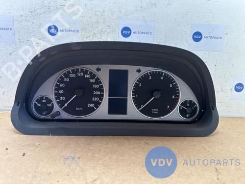 Multifunctionele display MERCEDES-BENZ B-CLASS Sports Tourer (W245) B 170 (245.232) (116 hp) 25966461
