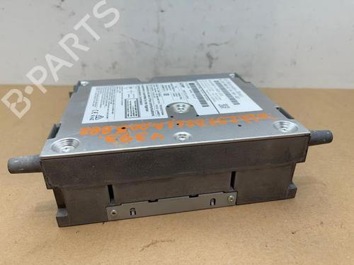 radio-mercedes-benz-cls-c257-2017-38824784 main image