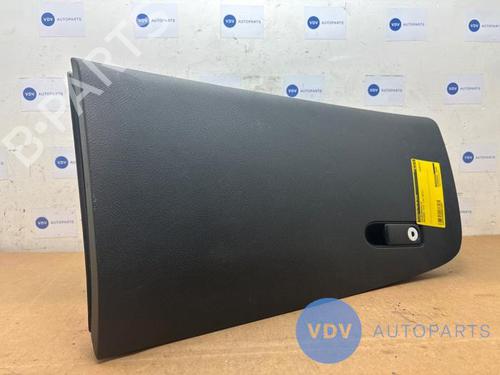 Used Glove box MERCEDES-BENZ VITO Van (W447) 119 CDI / BlueTEC 4x4 (447.601, 447.603, 447.605) (190 hp) 25971257