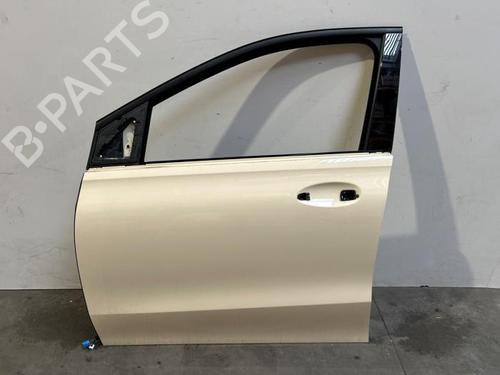 left-front-door-mercedes-benz-b-class-sports-tourer-w247-2018-38818533 main image
