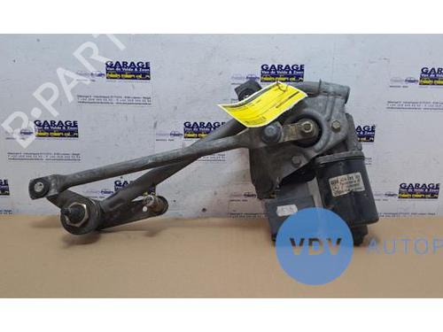 Used Front wiper motor MERCEDES-BENZ A-CLASS (W168) A 160 CDI (168.007) (60 hp) 25952555