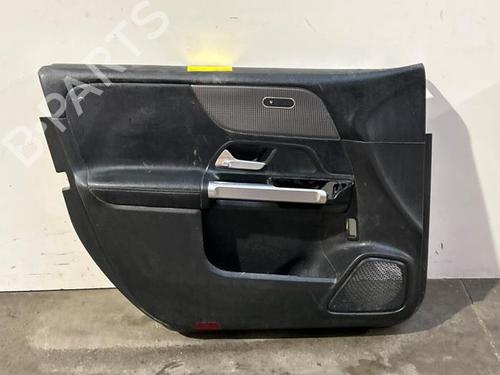 Venstre frontpanel Venstre frontpanel 38819173 38819173