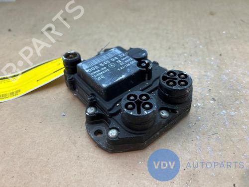 Used Electronic module MERCEDES-BENZ 124 Coupe (C124) 230 CE (124.043) (132 hp) 25972581