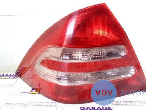 Left taillight MERCEDES-BENZ C-CLASS (W203) C 200 CDI (203.004) | BP25942665C34 