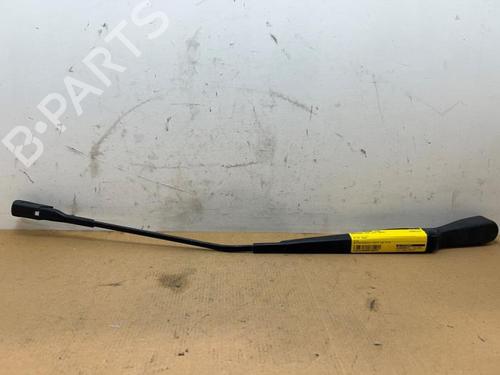 front-windshield-wiper-arm-mercedes-benz-cla-c118-2019-38816657 main image