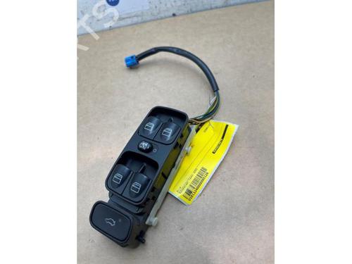 switch-mercedes-benz-c-class-w203-2000-2001-2002-2003-2004-2005-2006-2007-38835416 main image