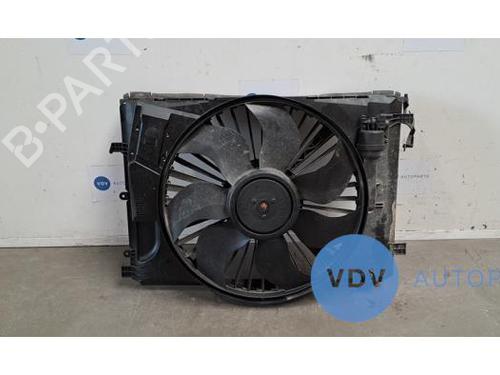 Used Radiator fan MERCEDES-BENZ E-CLASS (W212) E 200 CDI / BlueTEC (212.005, 212.006) (136 hp) 25963931