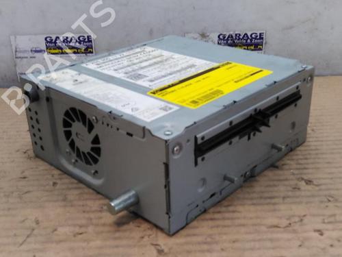 Used Radio Radio MERCEDES-BENZ C-CLASS (W205) C 200 BlueTEC / d (205.037) (136 hp) 38855908 38855908