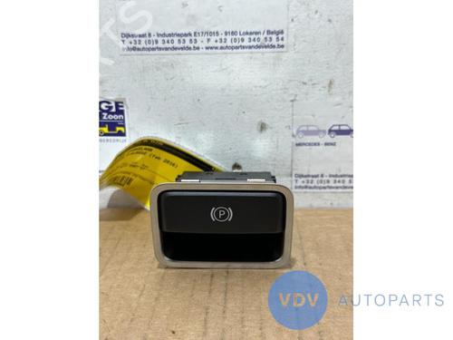 Used Switch MERCEDES-BENZ S-CLASS (W222, V222, X222) S 350 BlueTEC / d (222.132, 222.032, 222.123) (258 hp) 25946714