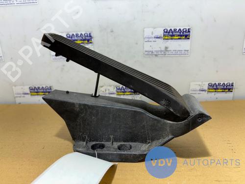 Used Pedal MERCEDES-BENZ C-CLASS (W204) C 200 CDI (204.001) (136 hp) 25956982