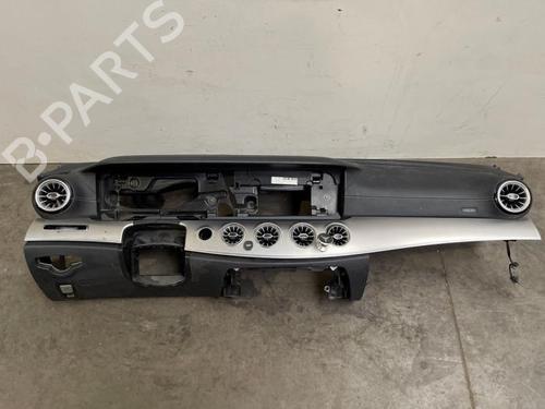 Used Dashboard Dashboard 38824355 38824355