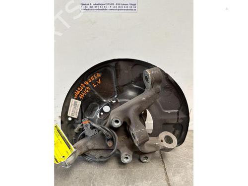 left-front-steering-knuckle-mercedes-benz-e-class-w212-2009-2010-2011-2012-2013-2014-2015-2016-38848569 main image