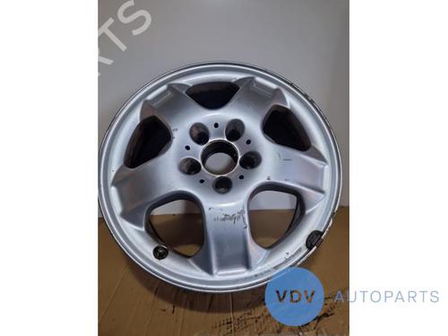 Used Rim MERCEDES-BENZ M-CLASS (W163) ML 270 CDI (163.113) (163 hp) 25974436