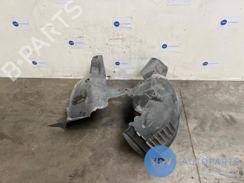 Used Wheel arch MERCEDES-BENZ C-CLASS (W204) C 200 CDI (204.001) (136 hp) 25974778