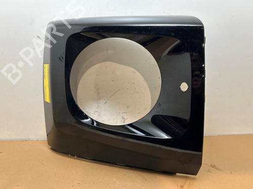 Used Right headlight support Right headlight support 38823482 38823482