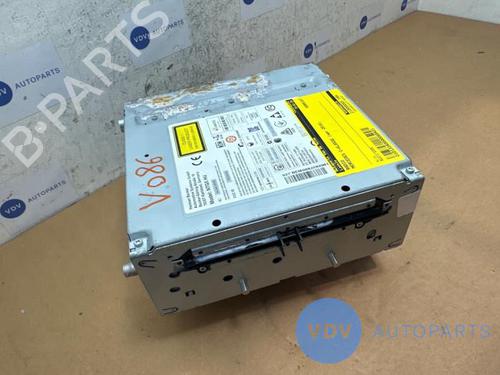 Used Radio MERCEDES-BENZ C-CLASS Convertible (A205) C 200 (205.442) (184 hp) 25970300
