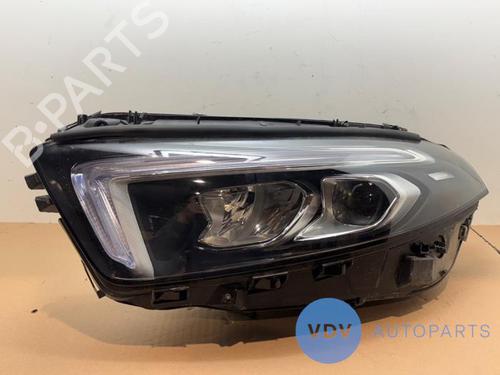 Used Left headlight MERCEDES-BENZ A-CLASS Saloon (V177) A 250 e (177.186) (218 hp) 29229368