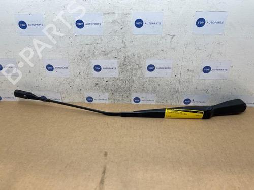 front-windshield-wiper-arm-mercedes-benz-a-class-w177-2018-38831513 main image