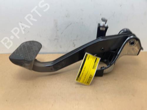 break-pedal-mercedes-benz-e-class-t-model-s212-2009-2010-2011-2012-2013-2014-2015-2016-38823530 main image