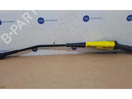 front-windshield-wiper-arm-mercedes-benz-a-class-w177-2018-38838650 main image