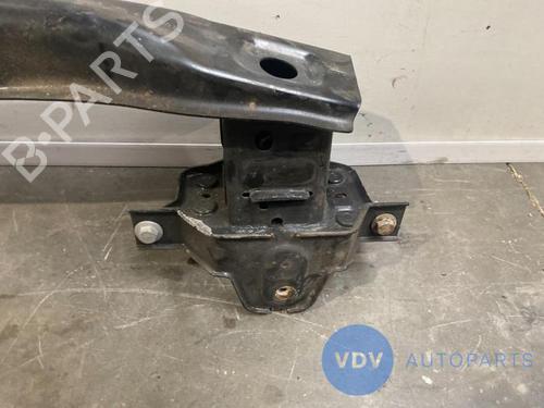 Crossmember MERCEDES-BENZ C-CLASS (W205) C 220 BlueTEC / d (205.002, 205.004) | BP25946743C162 