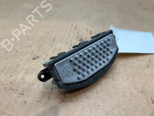 heater-resistor-mercedes-benz-a-class-w177-2018-38820257 main image
