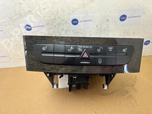 warning-switch-mercedes-benz-e-class-w211-2002-2003-2004-2005-2006-2007-2008-2009-38836374 main image