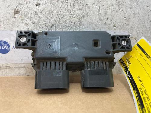 Used Electronic module Electronic module 38834180 38834180